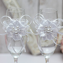 Украшение для свадебных бокалы "Нежные цветы" белый