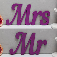 Деревянная надпись для фотосесии "Mr/Mrs" (ягодный)