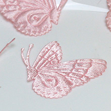 Бабочка тканевая для декора (розовый) (4 см)