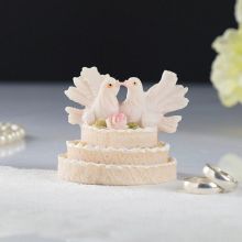 Свадебная фигурка на торт "Влюбленные голубки"