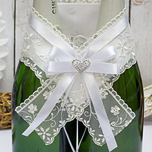 Свадебные украшения на бутылки "Нежное сердце" белый
