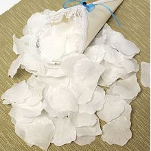 Лепестки роз шелковые (белые)