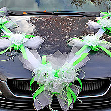 Свадебная лента на машину "Розы с бантами" (зеленый)