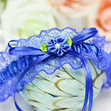 Свадебная подвязка на свадьбу  "Алиса" (синий)
